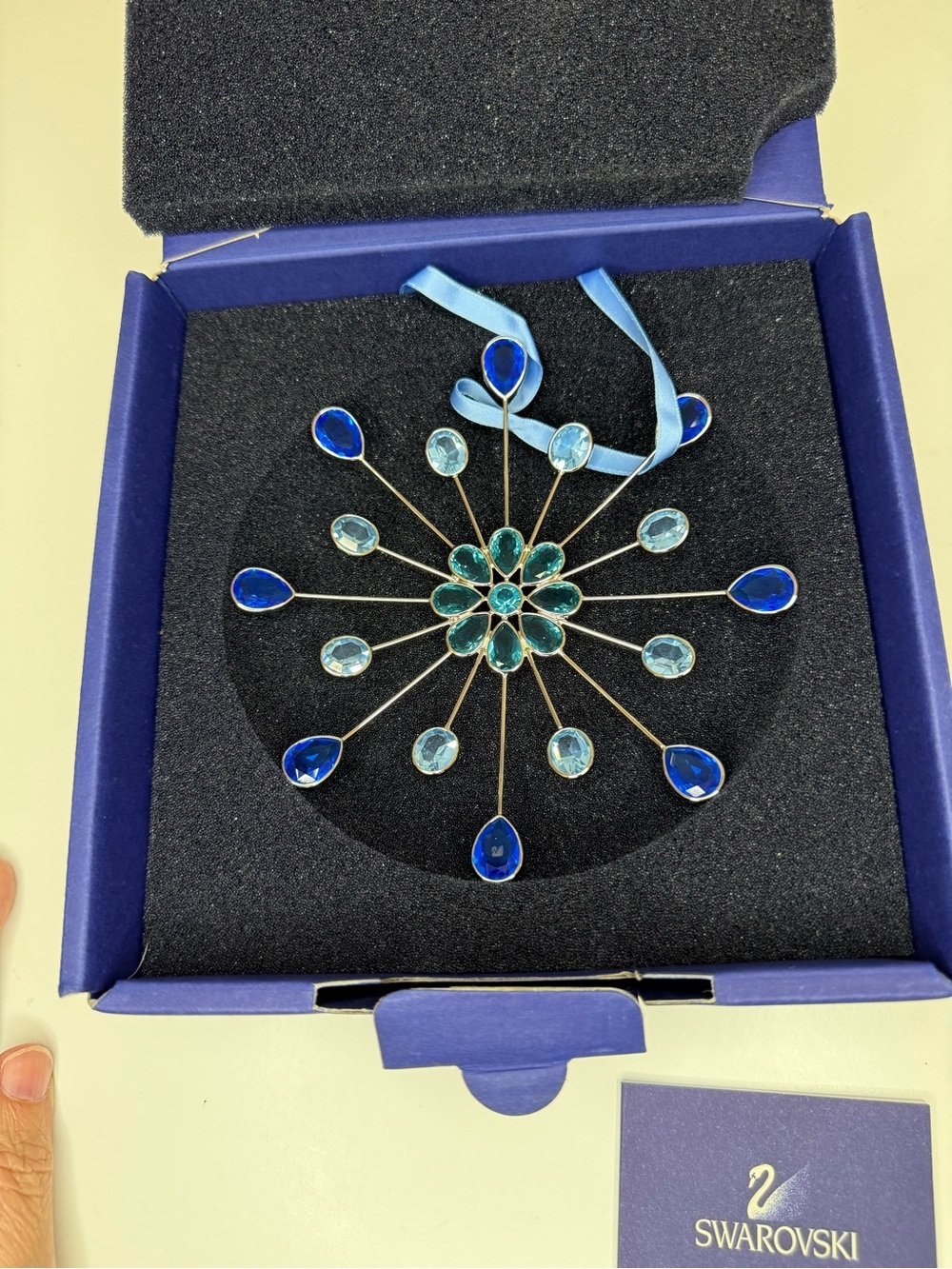 Swarovski Jewels Blue Crystal Window Ornament Snowflake 660753 w/ Box COA